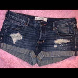 💛 A&F Shorts 💛